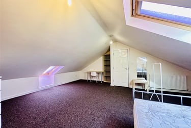 3 bed flat, High Road, Beeston, Nottingham, NG92LH - Image 9